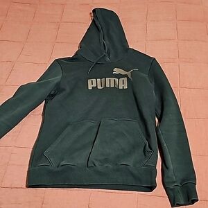 Green Puma Sweatshirt Small